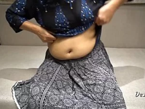Istri amatir India mendapatkan seks anal kasar