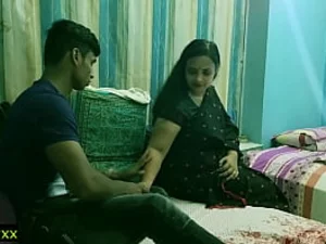 Indian teen gets ass-fucked by hot bhabhi